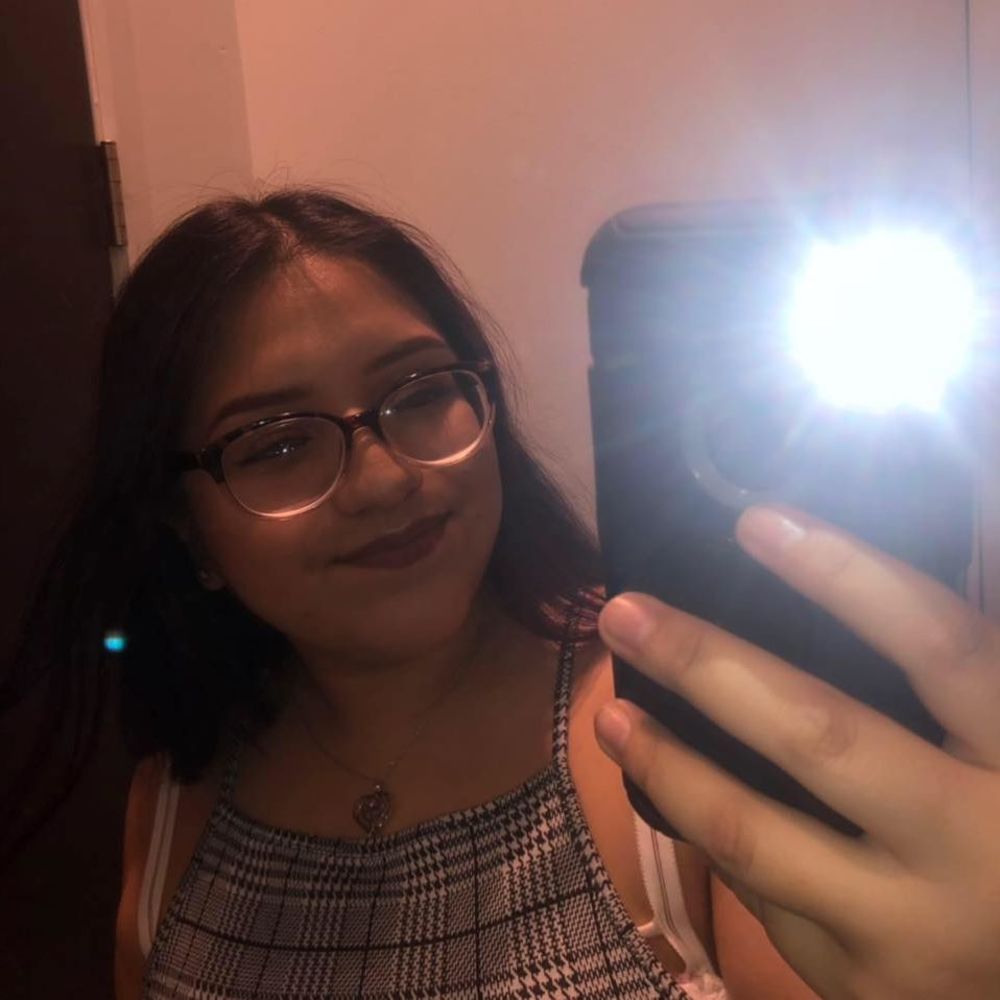 Meet your Posher, Luisa